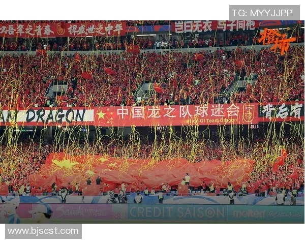 广州足球队在世界杯预选赛中以51分稳居积分榜首位展现强劲实力